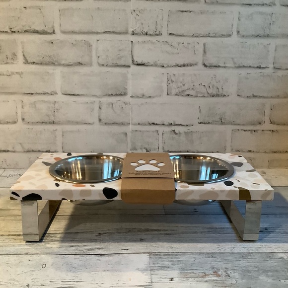 Enamel Terrazzo Print Pet Feeder - Picture 4 of 4